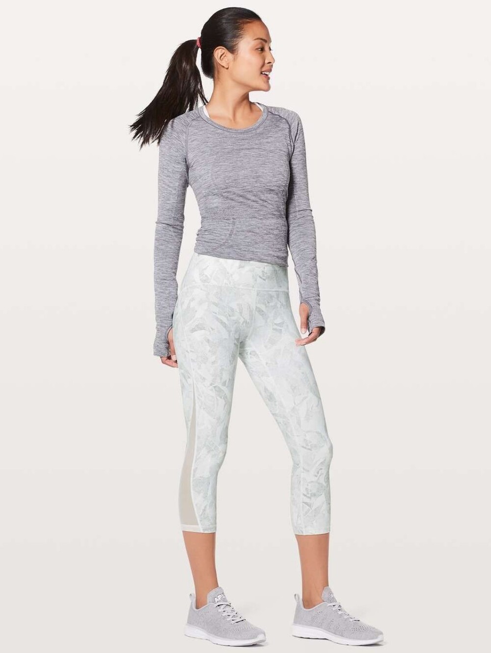 Lululemon Train Times Crop *21" Jasmine White Multi / White Size 2